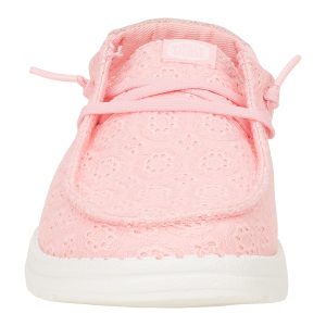 wendy eyelet pale pink